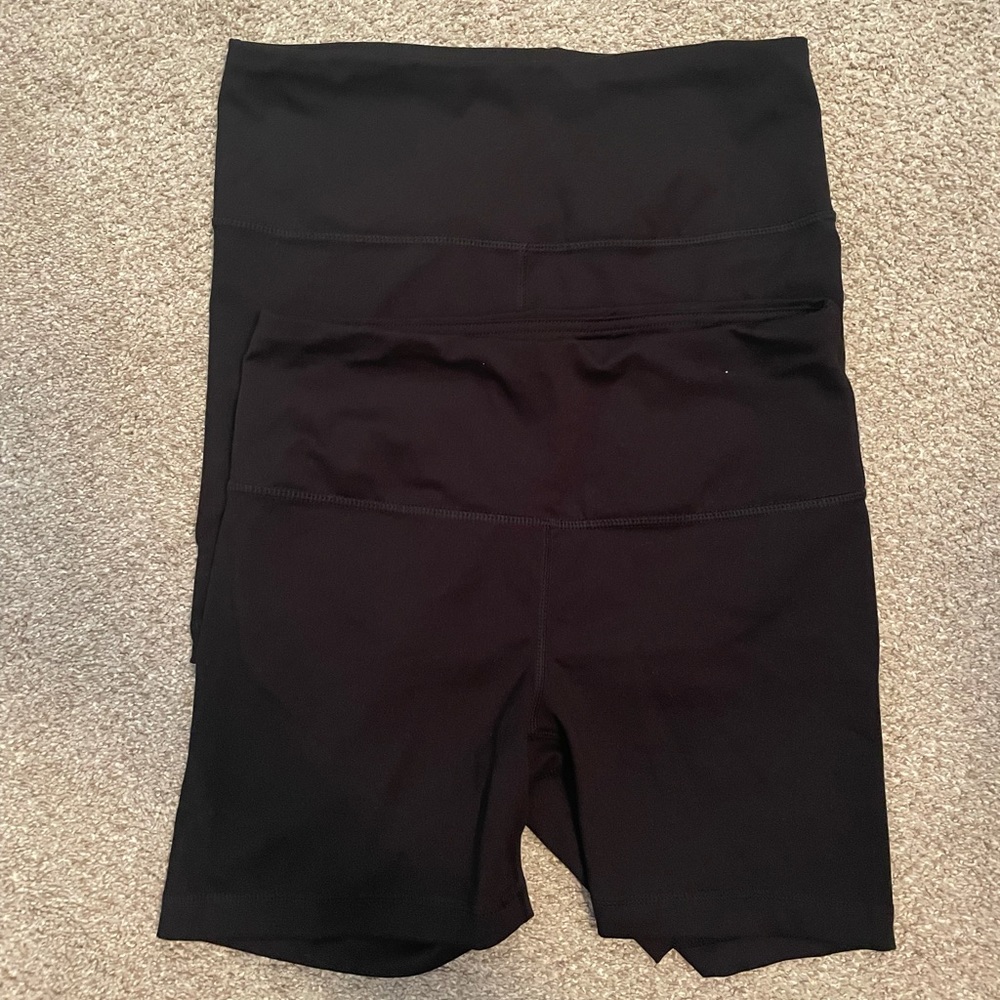 2 pack women’s bike shorts